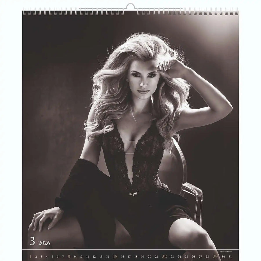 Schwarz -Weiß -Nude XL -Kalender 45 x 52 cm + kostenlose Cutepinups 2026 + 2027 Kalender + kostenloser 2025 Kalender