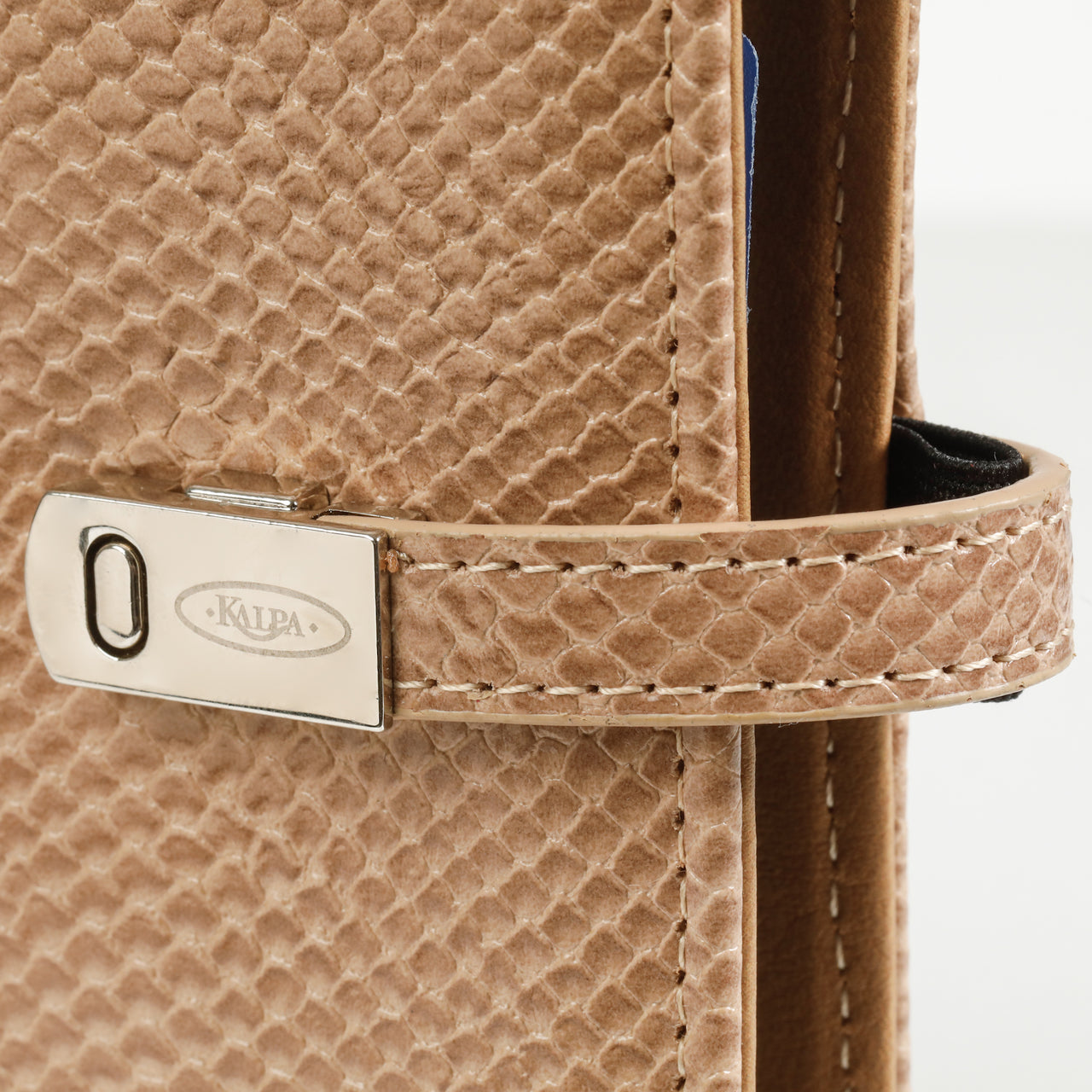 1311-05 Pocket organizer snake print brown