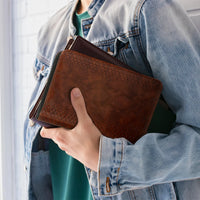 2500-74 A5 Schrijfmap met ritssluiting croco bruin