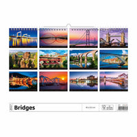 Kalender met afbeeldingen van bruggen op een witte achtergrond