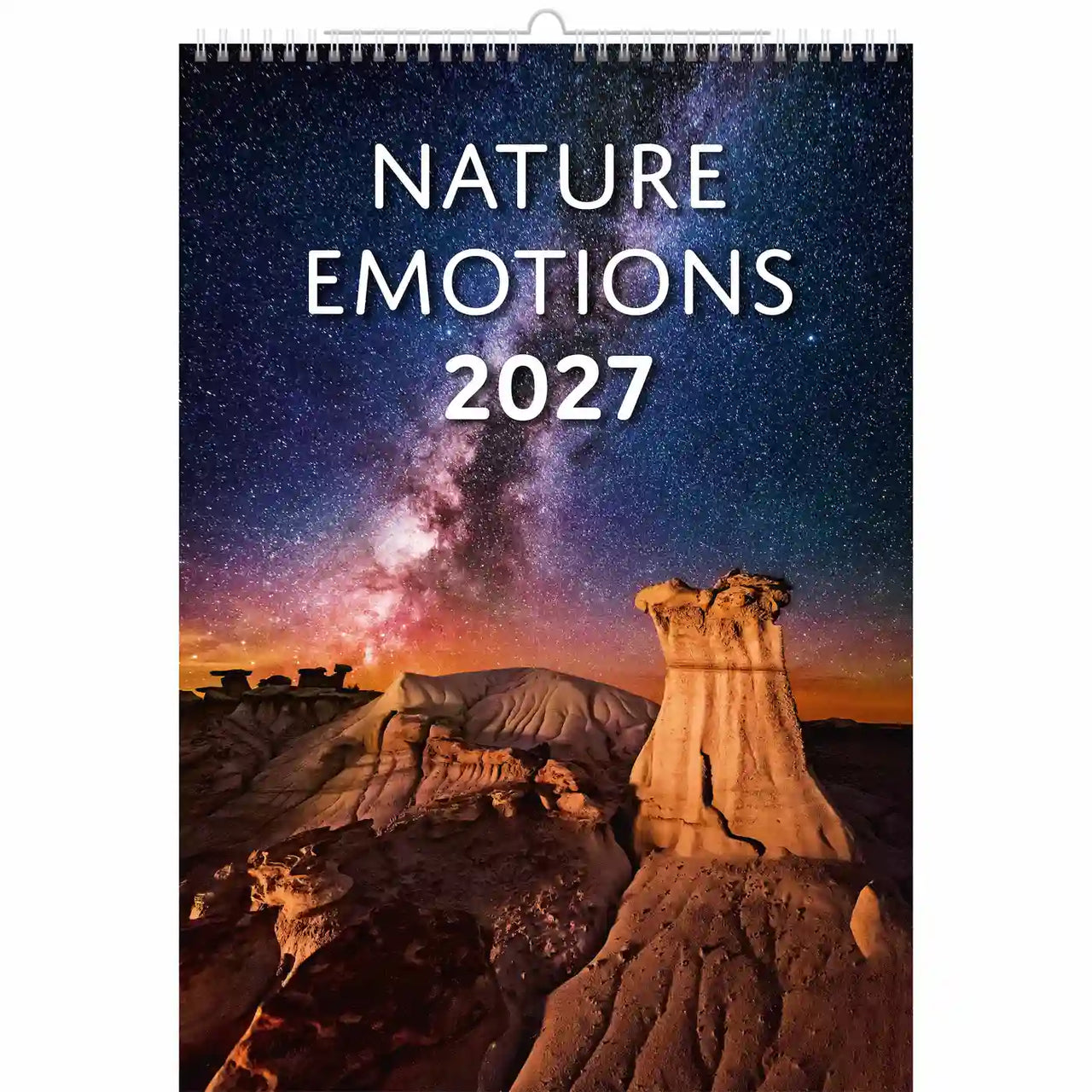 Kalender getiteld 'Nature Emotions 2027' met woestijnlandschap en sterrenhemel design.