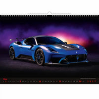 Blauwe sportwagen op een kalender met een kleurrijke achtergrond