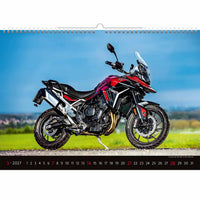 Motorkalender met een schilderachtige achtergrond
